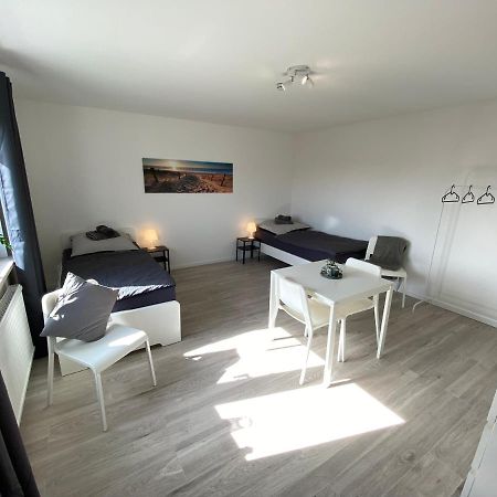 Appartamento Modern Flat With Garden & Terrace Near Coburg Ebersdorf bei Coburg Esterno foto