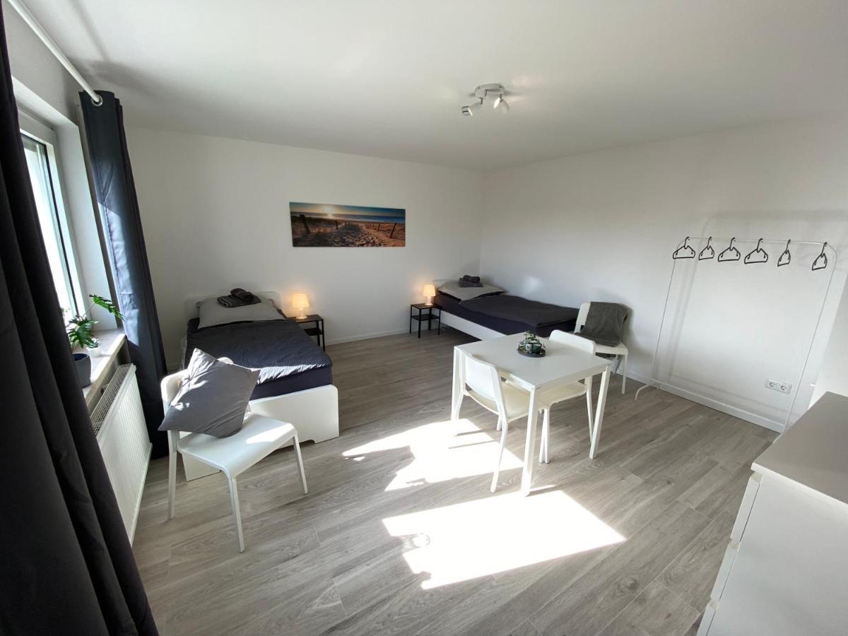 Appartamento Modern Flat With Garden & Terrace Near Coburg Ebersdorf bei Coburg Esterno foto